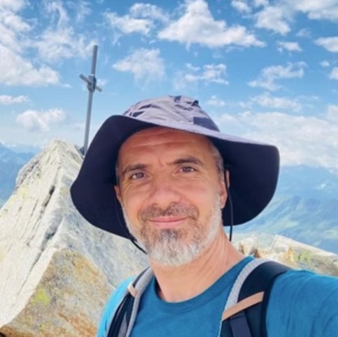 Il Federalista – All'origine di un'amicizia: Negli ultimi 5 anni l’amicizia nata in Ticino tra due cattolici e un musulmano, imam della moschea di Giubiasco (Bellinzona).